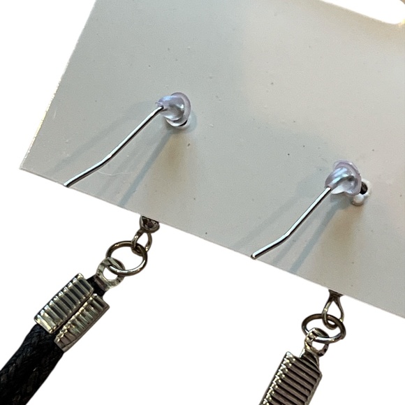 NEW Art of Nature Extra Long Burgundy Red Feather Beaded Earrings - Picture 4 of 4